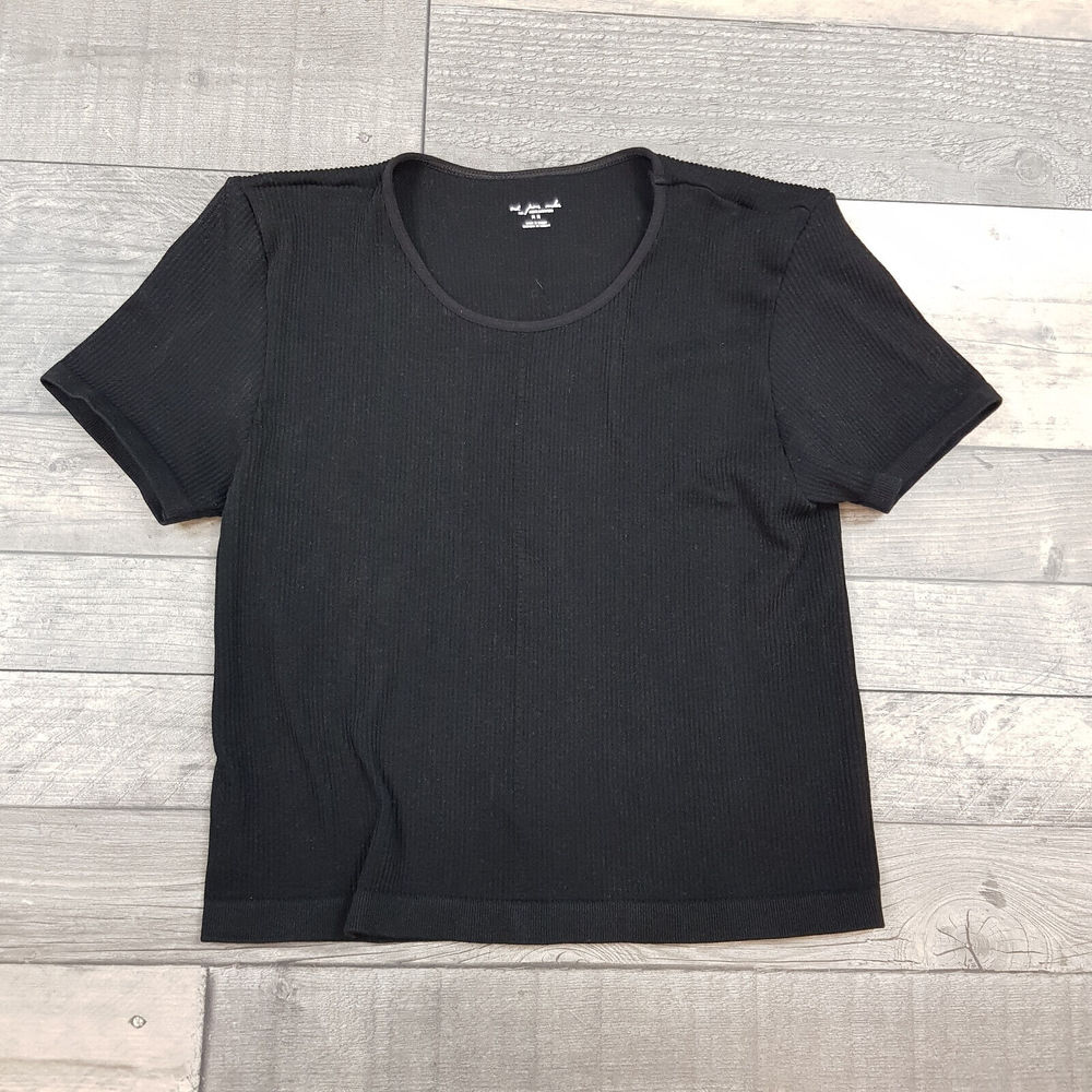 Urban Outfitters Crew Neck Tee T Shirt Medium UK 12 Black Ribbed Basics Stretch - Picture 1 of 8